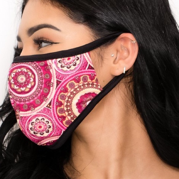 MADE IN USA, Boho Mandala Print Face Mask - Picture 2 of 6